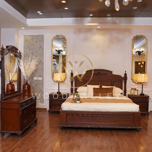 Royal Wooden Bed Bed Set