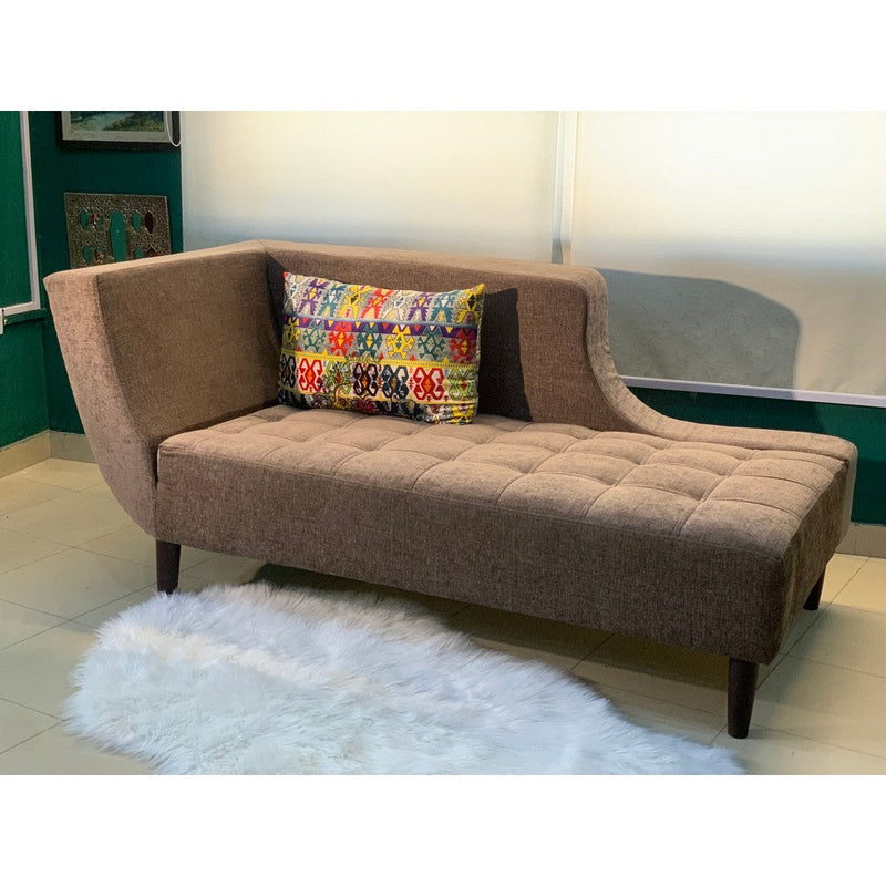 Players Brown Sofa-Wood Valley